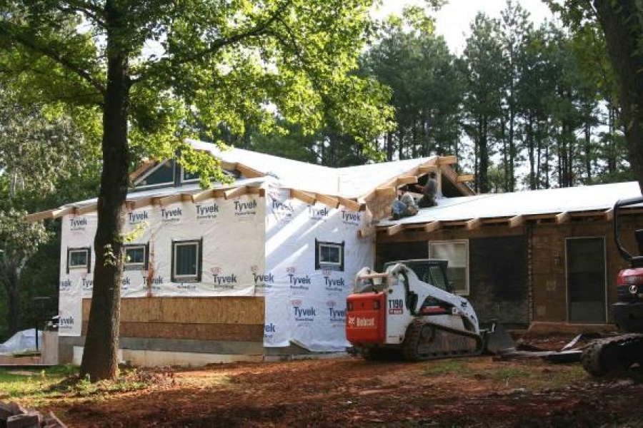 house wrap moisture barrier on new construction